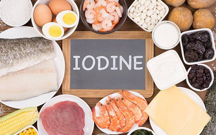 5 loại thực phẩm người mắc bệnh cường giáp cần thận trọng khi ăn