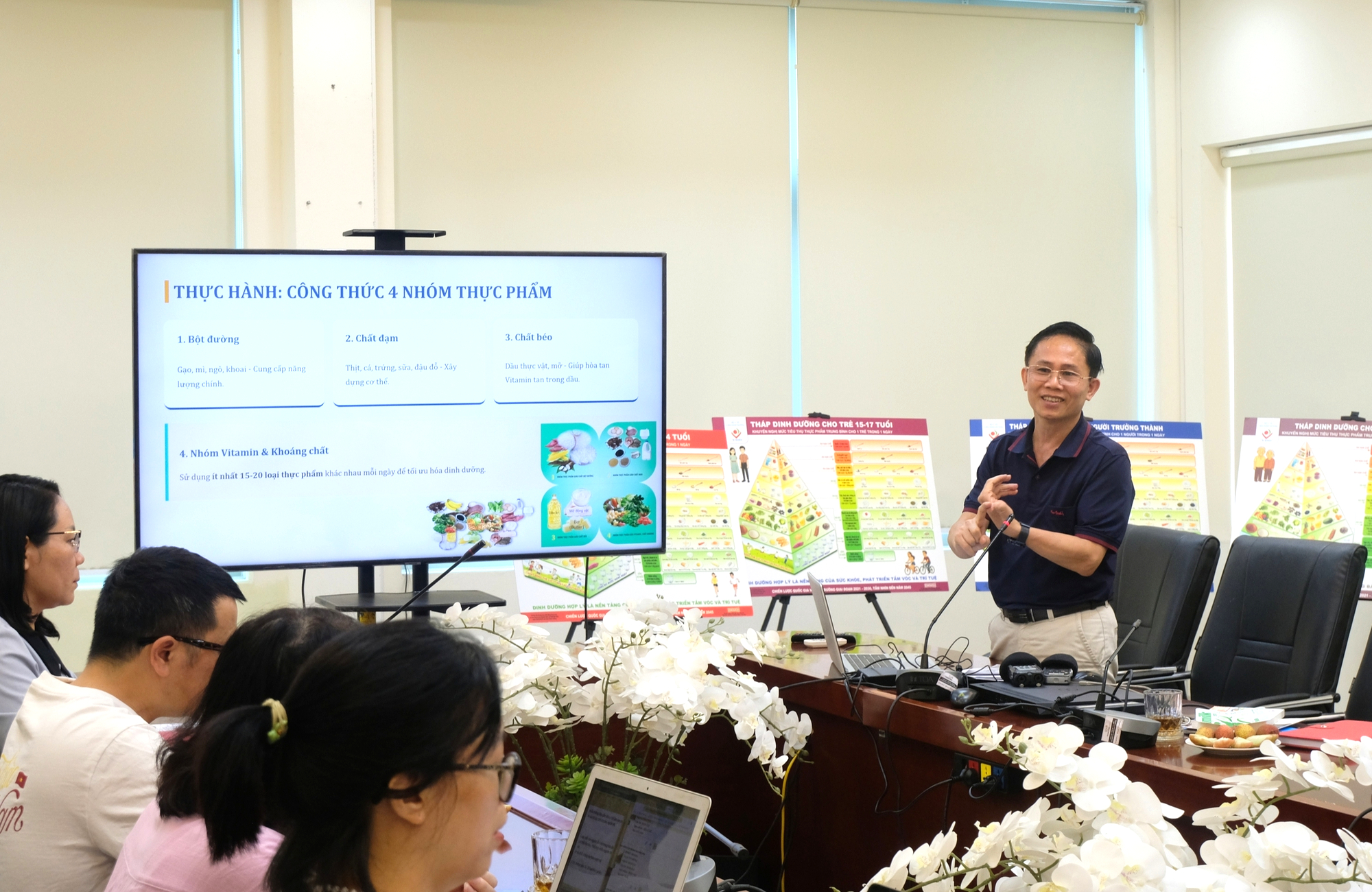 base64-1780021965873348119639 Nghịch lý bữa ăn đủ đầy nhưng nhiều người Việt vẫn thiếu vi chất- Ảnh 3.
