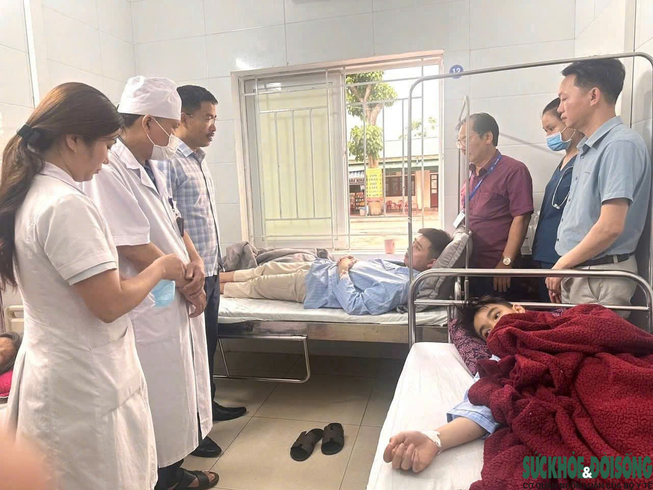 Phạt 80 triệu đồng, đình chỉ 3 tháng tiệm bánh mỳ khiến 64 người ngộ độc- Ảnh 1.