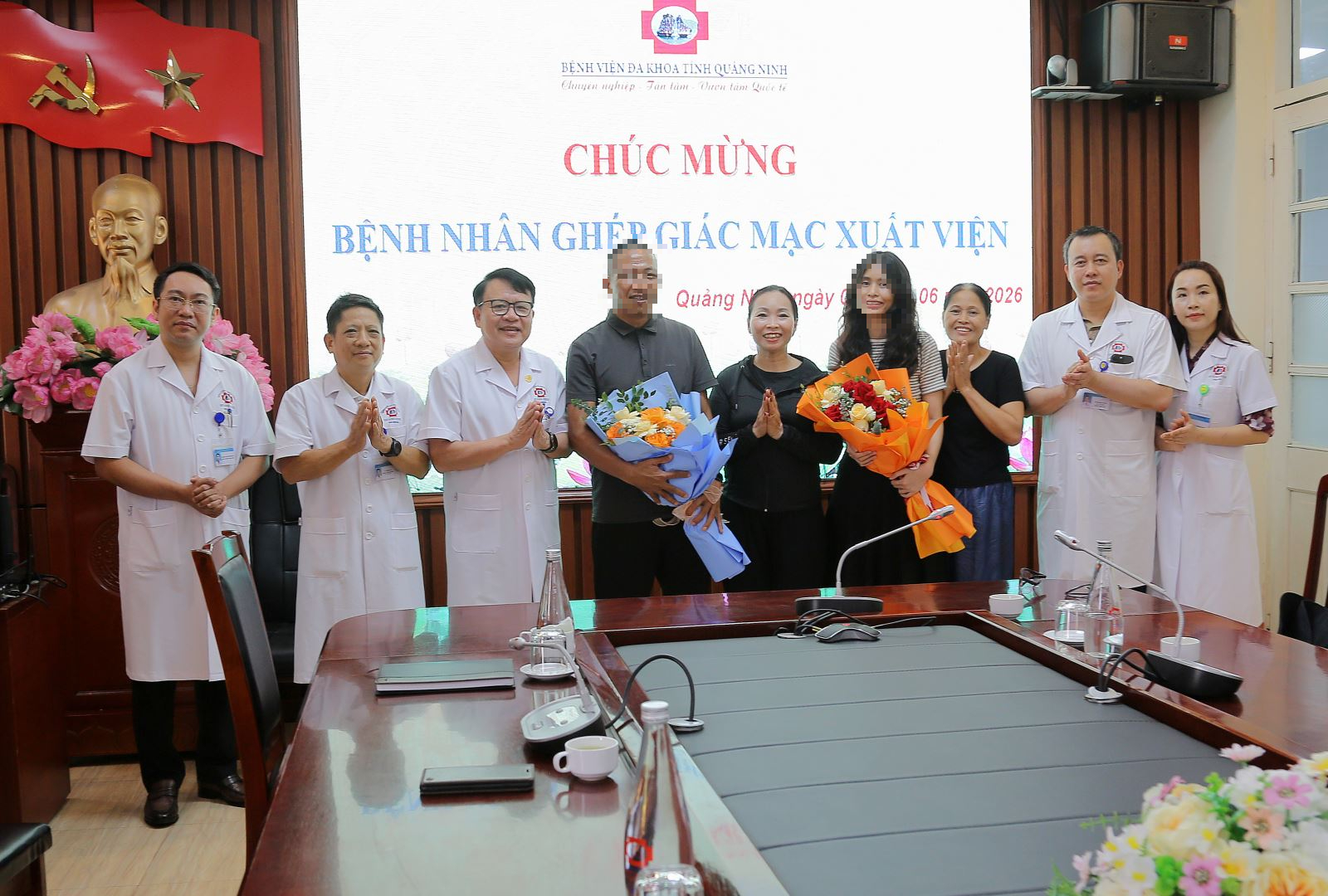 Tìm lại ánh sáng sau hơn một thập kỷ mòn mỏi chờ đợi- Ảnh 1.
