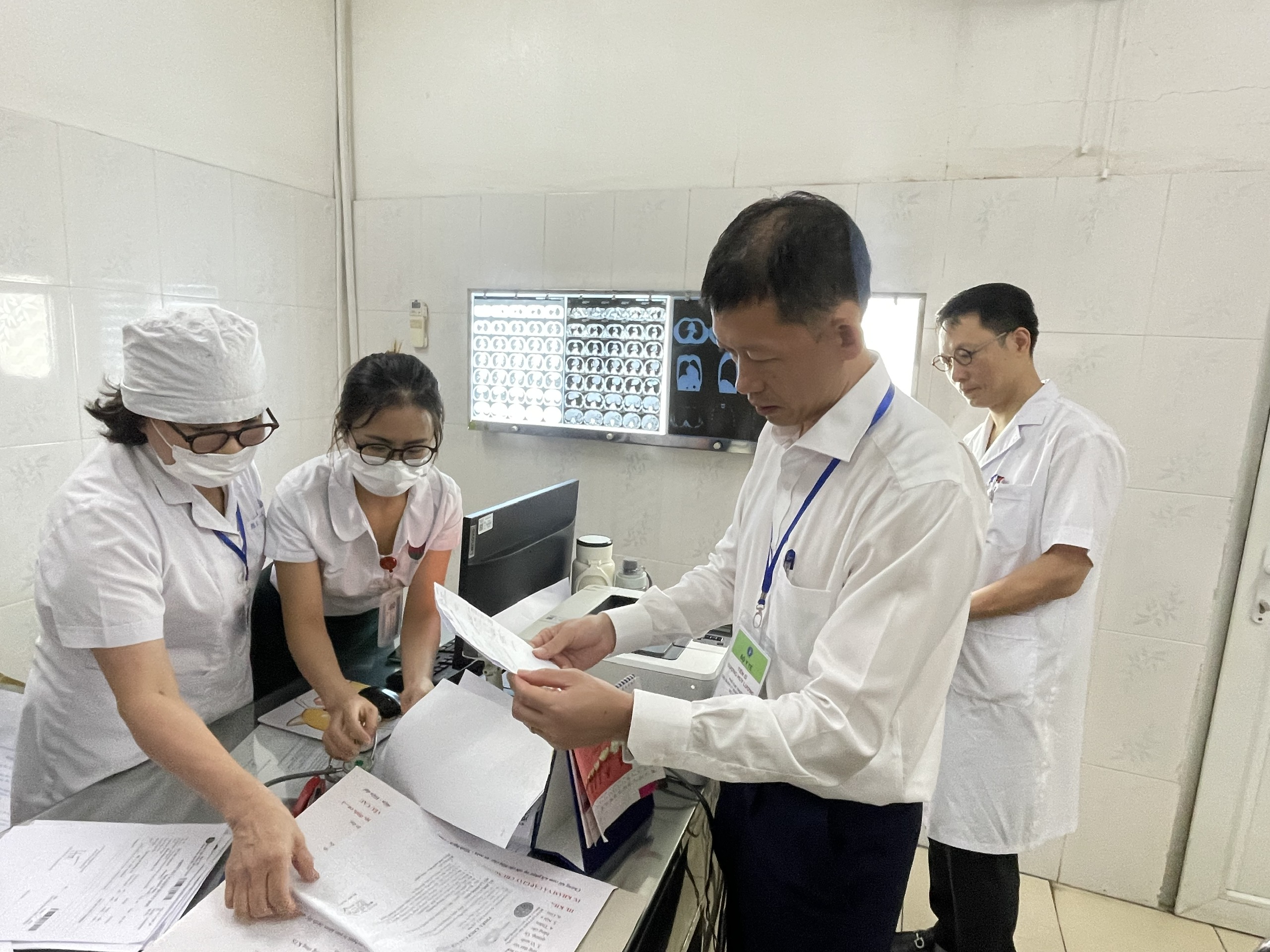 Tiêu chuẩn chất lượng bệnh viện mới sẽ bám sát chuyển đổi số và hội nhập quốc tế- Ảnh 1.