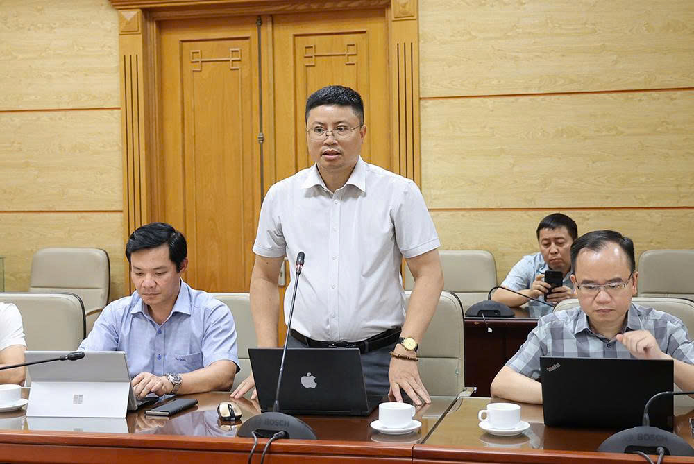 Tập trung hoàn thiện kết nối, đồng bộ dữ liệu quốc gia và chuyên ngành, tạo nền tảng cho chuyển đổi số y tế- Ảnh 4.