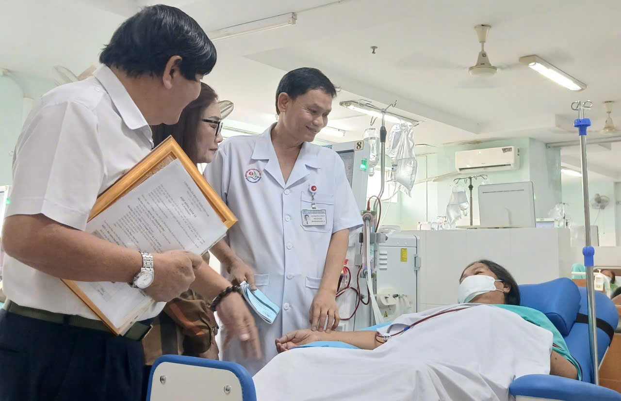 Chi tiết các khoản đãi ngộ cho bác sĩ làm việc ở Khánh Hòa- Ảnh 3.