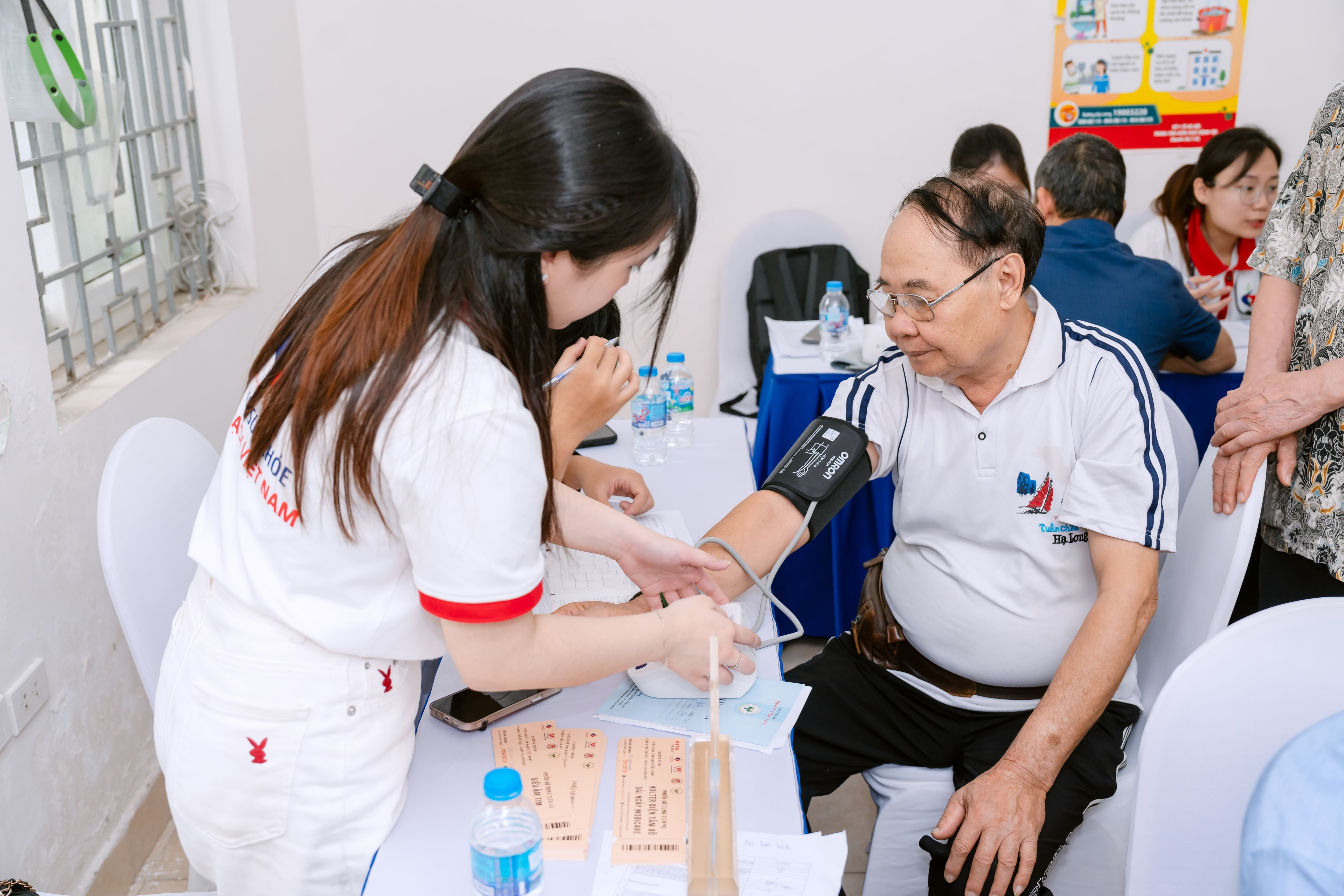 Không ít trường hợp dưới 40 tuổi đã mắc căn bệnh 'kẻ giết người thầm lặng'- Ảnh 2.