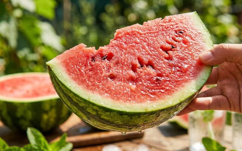 10 lý do nên ăn nhiều dưa hấu hơn trong mùa hè