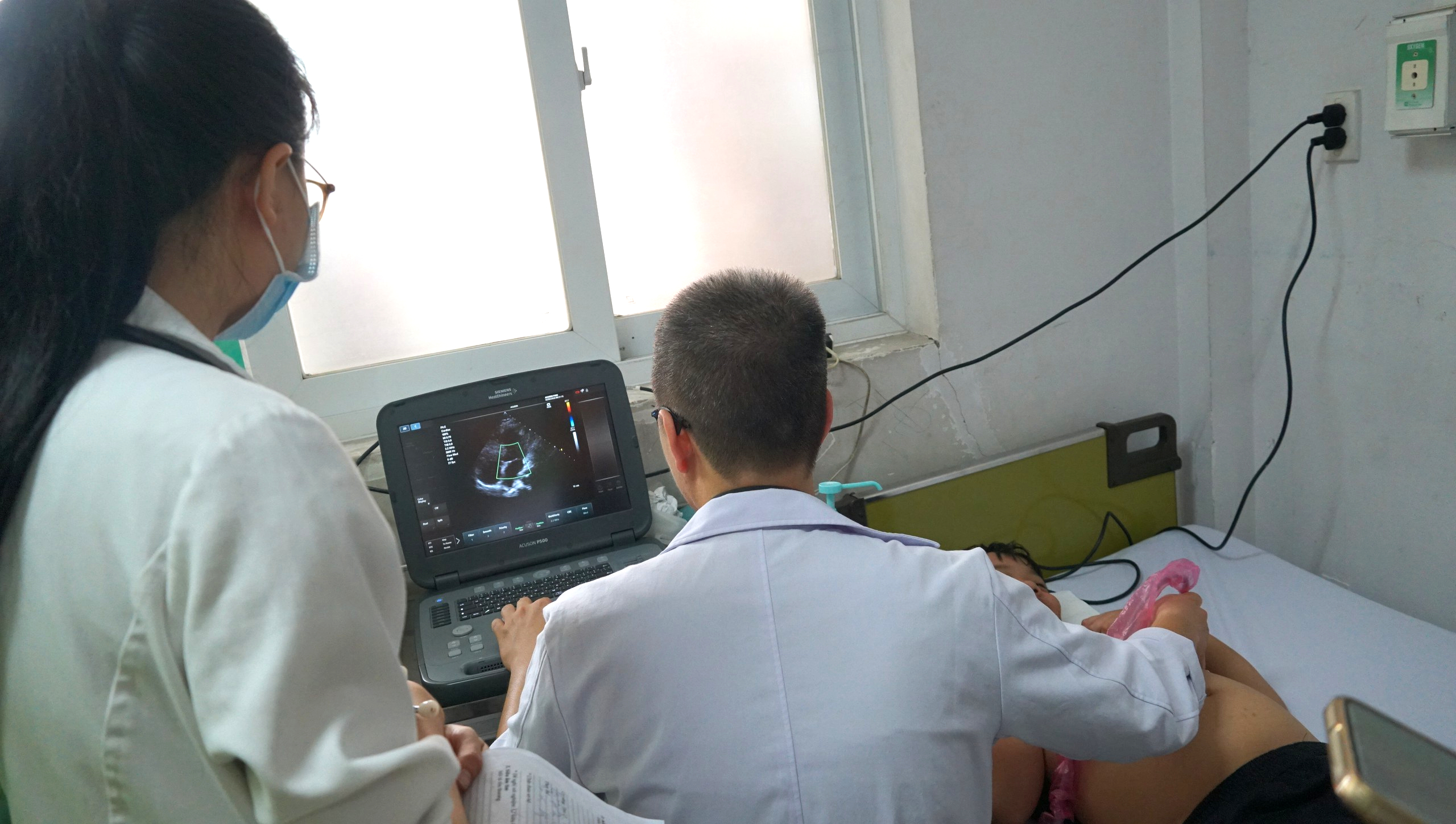 TPHCM đồng loạt khám sức khỏe miễn phí cho người dân từ xã đảo tới nội thành- Ảnh 2.