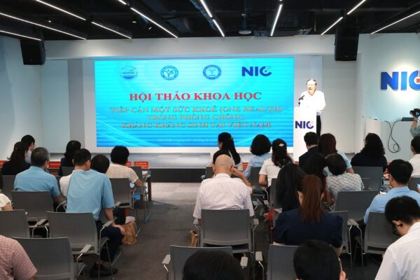 Phối hợp liên ngành kiểm soát kháng kháng sinh theo cách tiếp cận One Health
