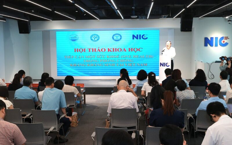 Phối hợp liên ngành kiểm soát kháng kháng sinh theo cách tiếp cận One Health