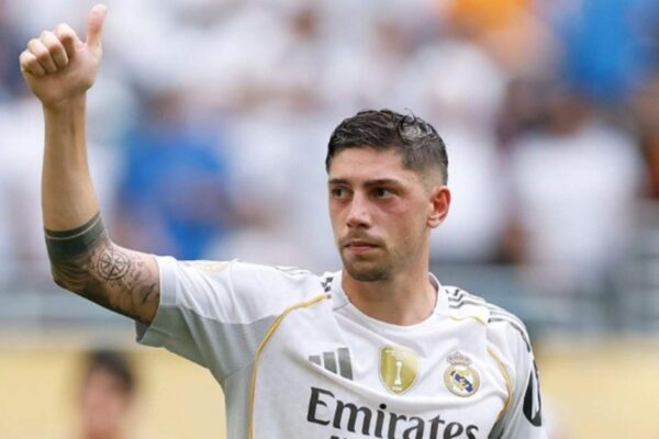 Đầu đập bàn, Federico Valverde phải nghỉ trận El Classico