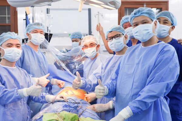 Bệnh viện Hữu nghị Việt Tiệp thực hiện ca ghép thận đầu tiên từ người hiến chết não