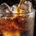 Nắng nóng gay gắt: Cảnh giác với 2 loại đồ uống tưởng giải nhiệt nhanh nhưng càng uống càng gây mất nước