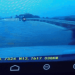 Clip học sinh lớp 9 đánh võng trước đầu ô tô khiến nhiều người thót tim