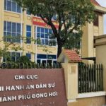 Khởi tố nguyên Chi cục trưởng Chi cục Thi hành án dân sự Đồng Hới