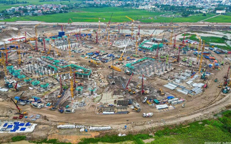 Hà Nội: Lộ diện những hàng ghế đầu tiên của sân vận động 135.000 chỗ