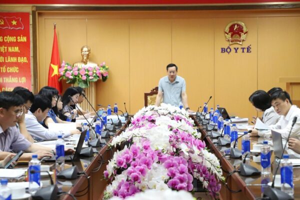 Sớm triển khai giai đoạn I Chương trình mục tiêu Quốc gia về chăm sóc sức khỏe, dân số và phát triển 2026-2035