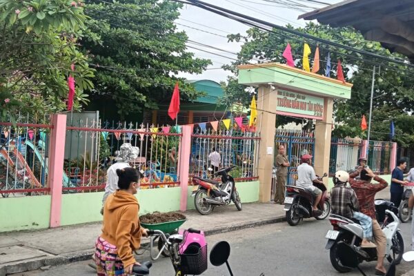 Bảo vệ trường mầm non tử vong trong sân trường, camera ghi lại diễn biến bất ngờ