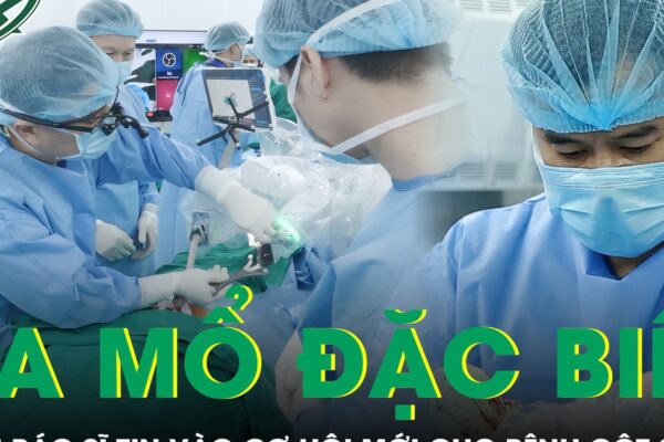 Chứng kiến ca mổ đặc biệt, nhiều bác sĩ tin vào cơ hội mới cho người bệnh cột sống
