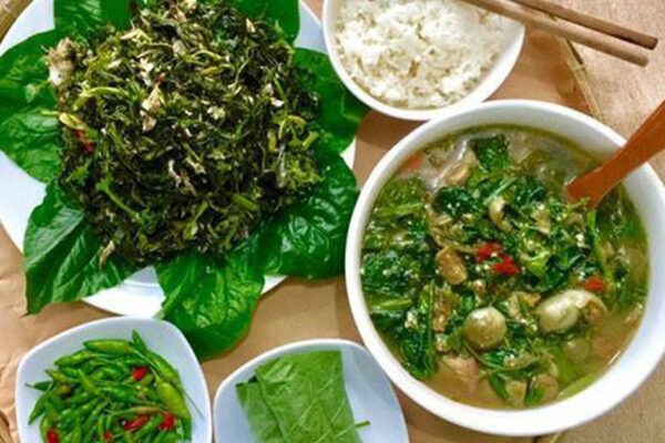 5 món ăn dân dã hấp dẫn, giàu dinh dưỡng từ lá sắn
