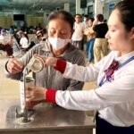 Nắng nóng hơn 40 độ C, bệnh viện tăng cường chống nóng cho người bệnh