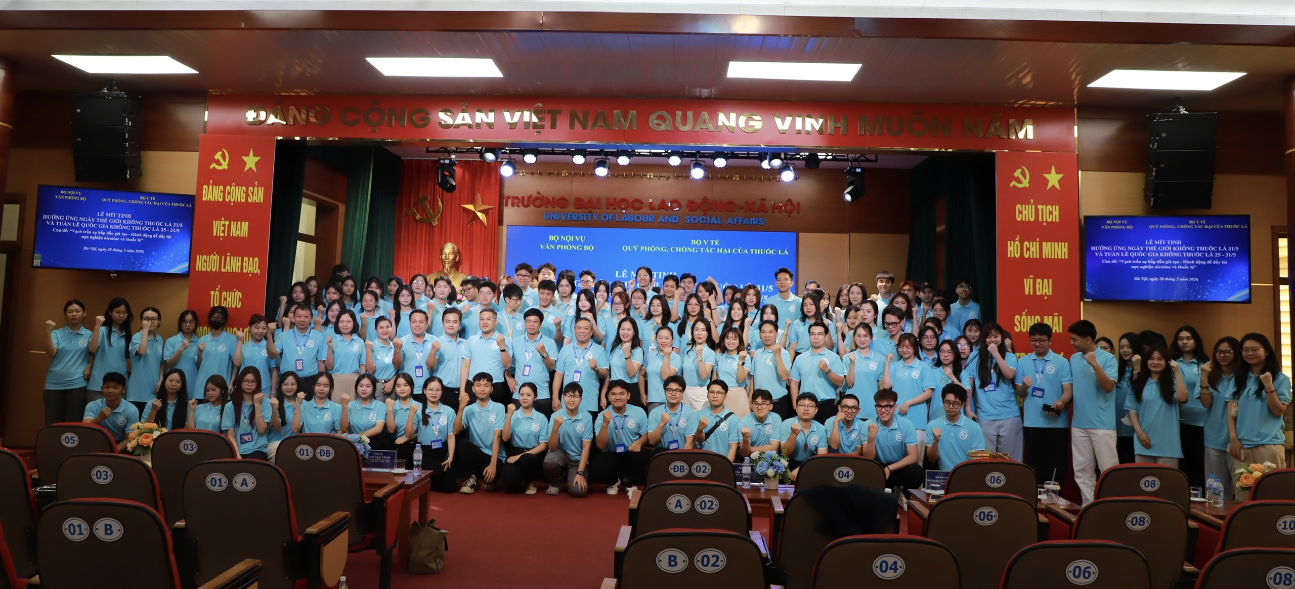 Bộ Nội vụ đề nghị cán bộ, công chức, viên chức, người lao động gương mẫu thực hiện nói không với thuốc lá- Ảnh 3.
