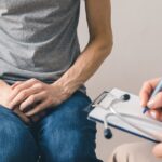 Phì đại tuyến tiền liệt ở nam giới lớn tuổi: Đừng chủ quan với rối loạn tiểu tiện