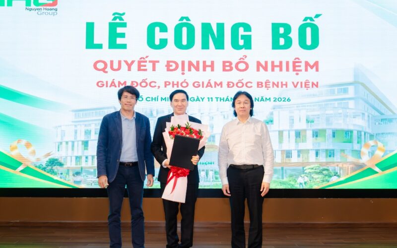 Bổ nhiệm GS.TS.BSCKII Phạm Văn Lình làm Giám đốc Bệnh viện Vạn Phúc