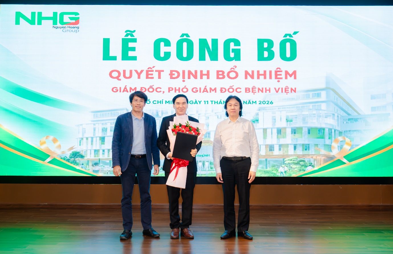 Bổ nhiệm GS.TS.BSCKII Phạm Văn Lình làm Giám đốc Bệnh viện Vạn Phúc- Ảnh 1.
