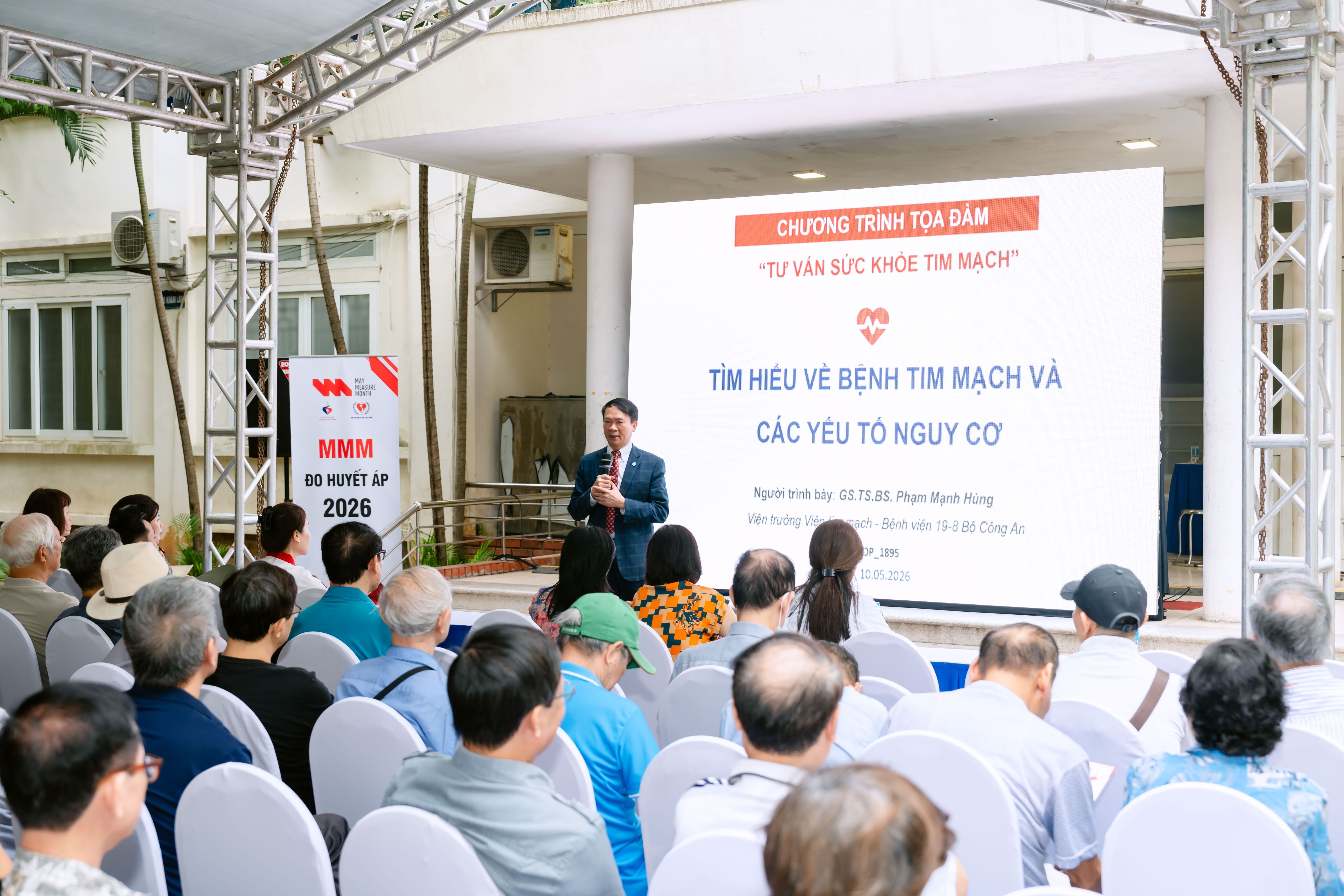 Không ít trường hợp dưới 40 tuổi đã mắc căn bệnh 'kẻ giết người thầm lặng'- Ảnh 1.