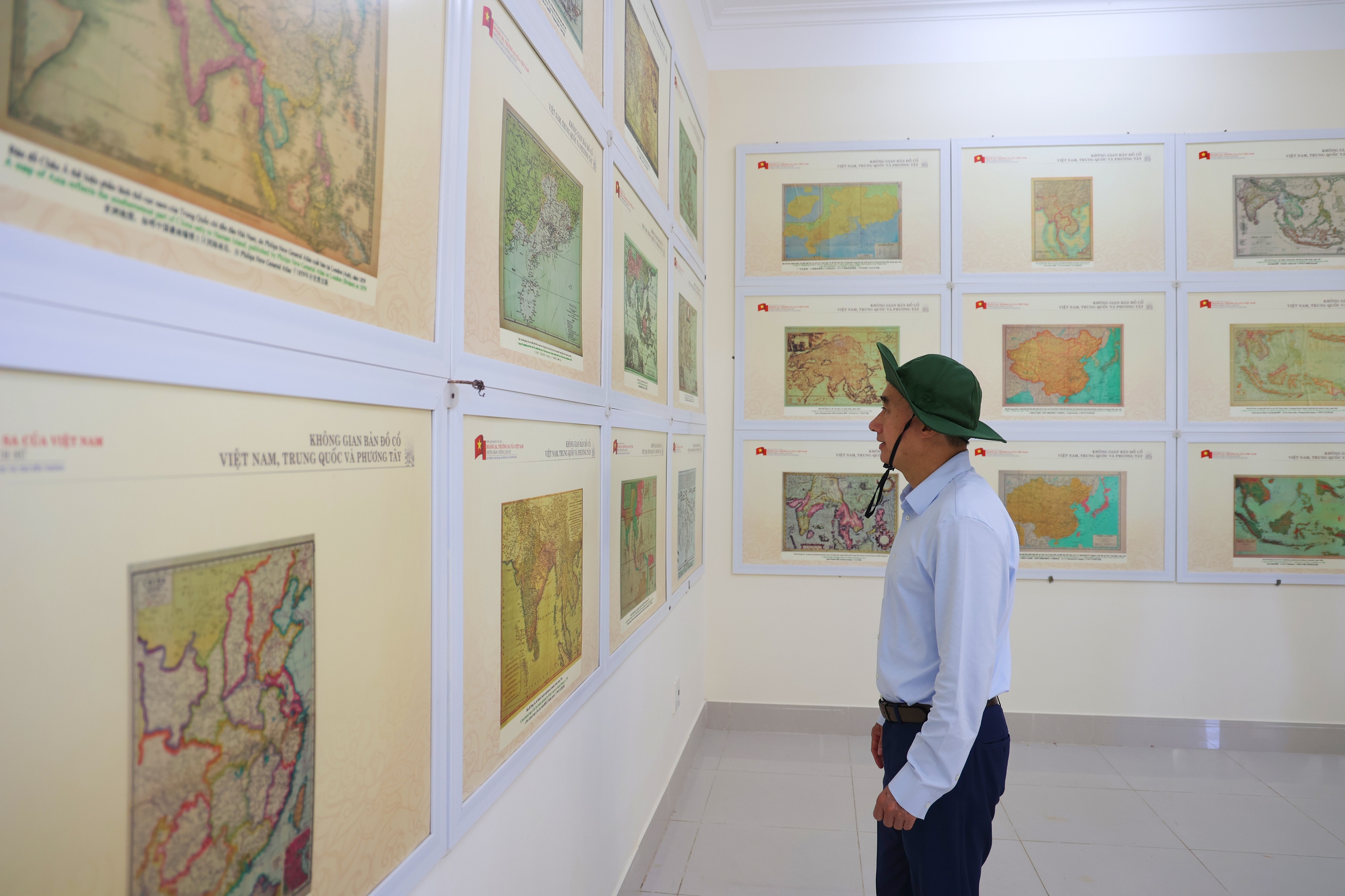 Thứ trưởng Trần Văn Thuấn: Sự cống hiến của cán bộ y tế ở Trường Sa là nguồn nội lực mạnh mẽ để phát triển hệ thống y tế biển đảo- Ảnh 8.