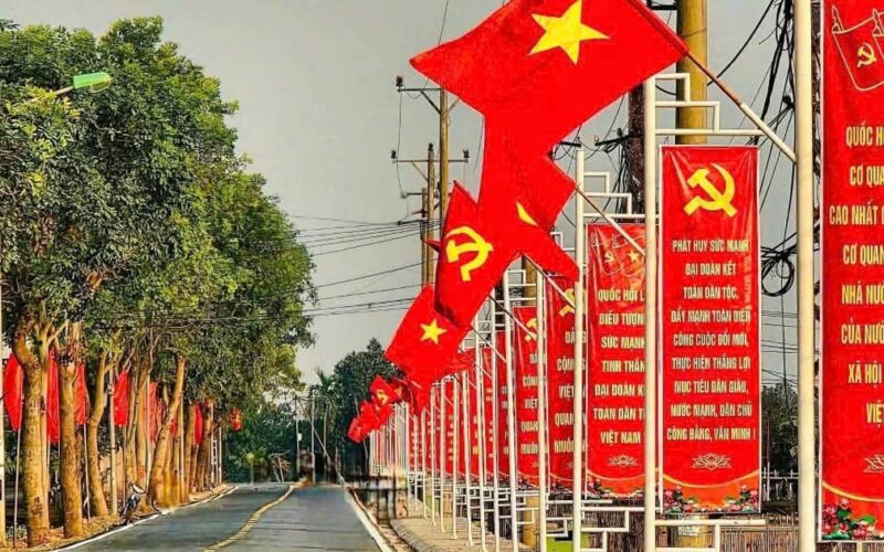 Sắp xếp thôn, tổ dân phố: Quy trình thành lập, đổi tên, tổ chức hoạt động sẽ như thế nào?
