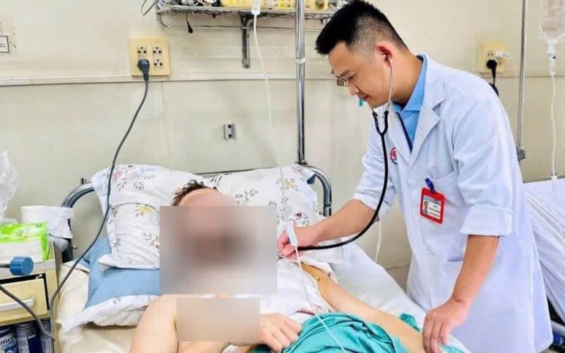 Cứu sống người nước ngoài mang nhóm máu cực hiếm bị vết thương thủng tim