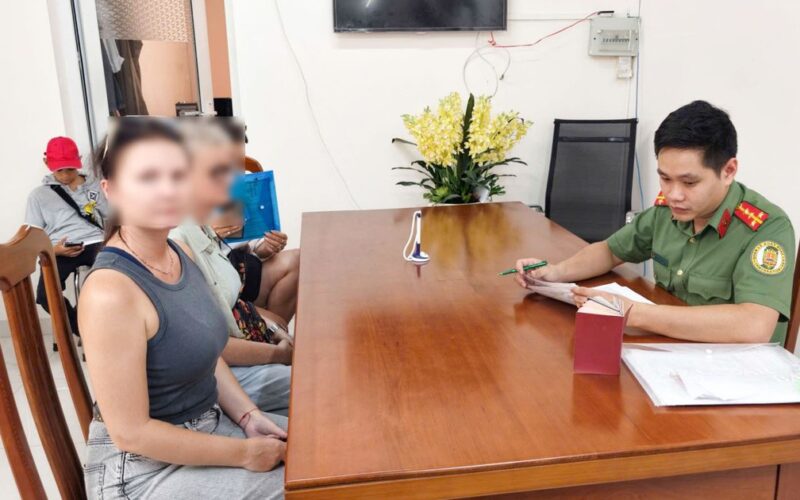Khánh Hòa trục xuất 8 người nước ngoài vi phạm xuất nhập cảnh