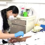 Rút 2,5 lít dịch màng phổi cứu nam bệnh nhân xơ gan suýt mất mạng vì thuốc Nam