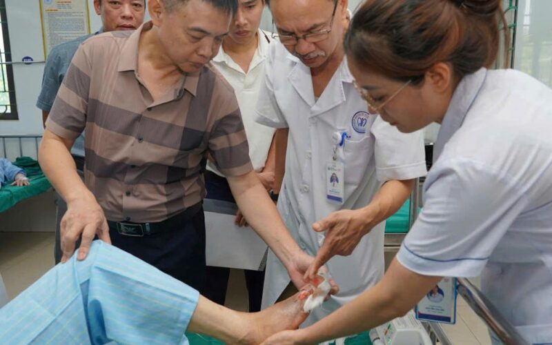 Tăng cơ hội bảo tồn chi thể cho người bệnh đái tháo đường