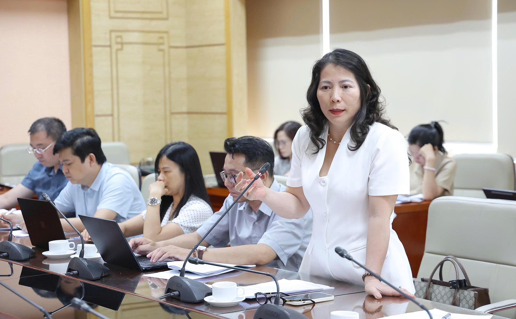 1345-17816547190221645504258 Thứ trưởng Nguyễn Thị Liên Hương: Hoàn thiện pháp lý tổ chức, hoạt động và quản lý cơ sở trợ giúp xã hội- Ảnh 5.