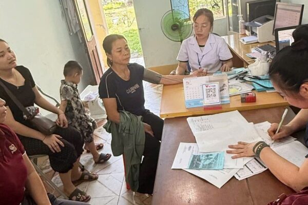 Đừng đánh cược mạng sống bằng thuốc nam khi bị chó cắn
