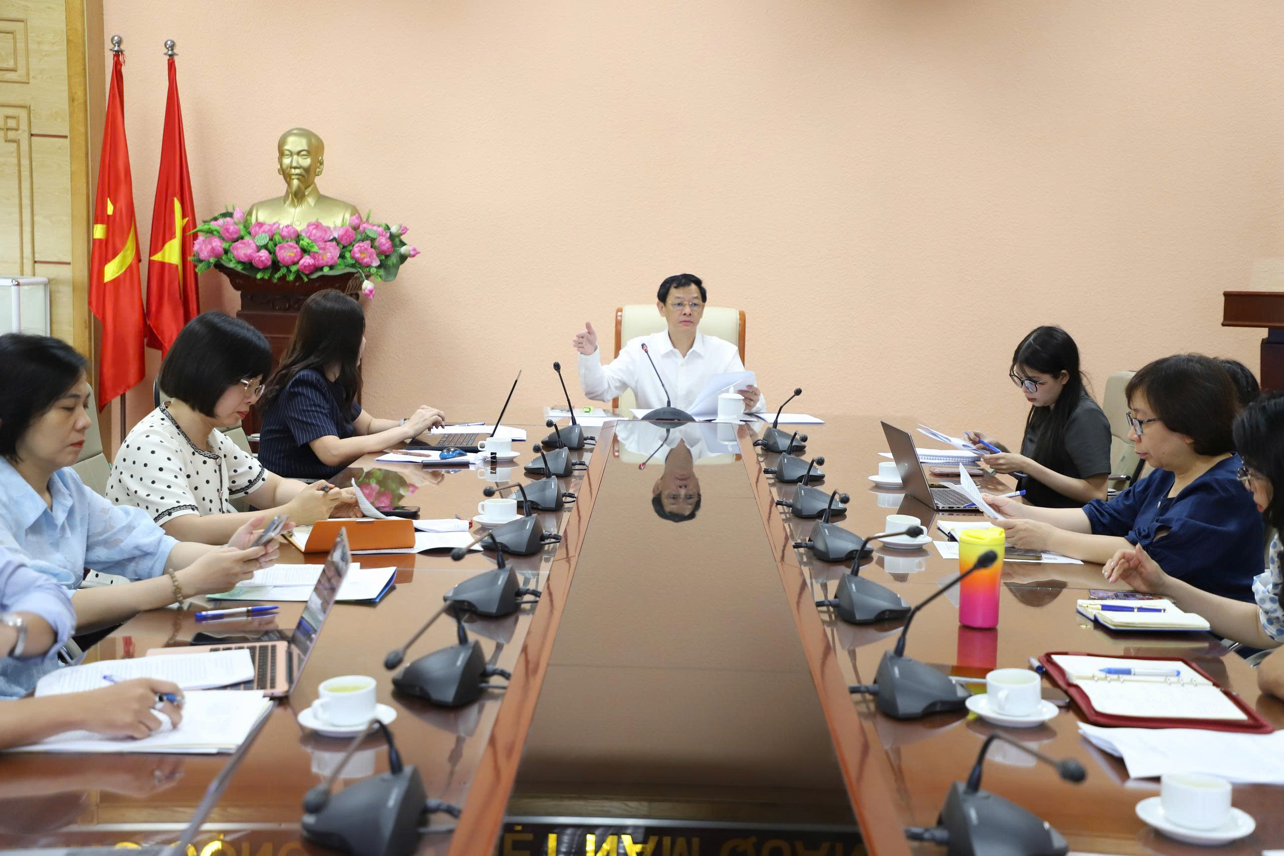 Thứ trưởng Nguyễn Tri Thức: Lấy dự phòng làm trọng tâm trong bảo vệ trẻ em giai đoạn mới- Ảnh 7.