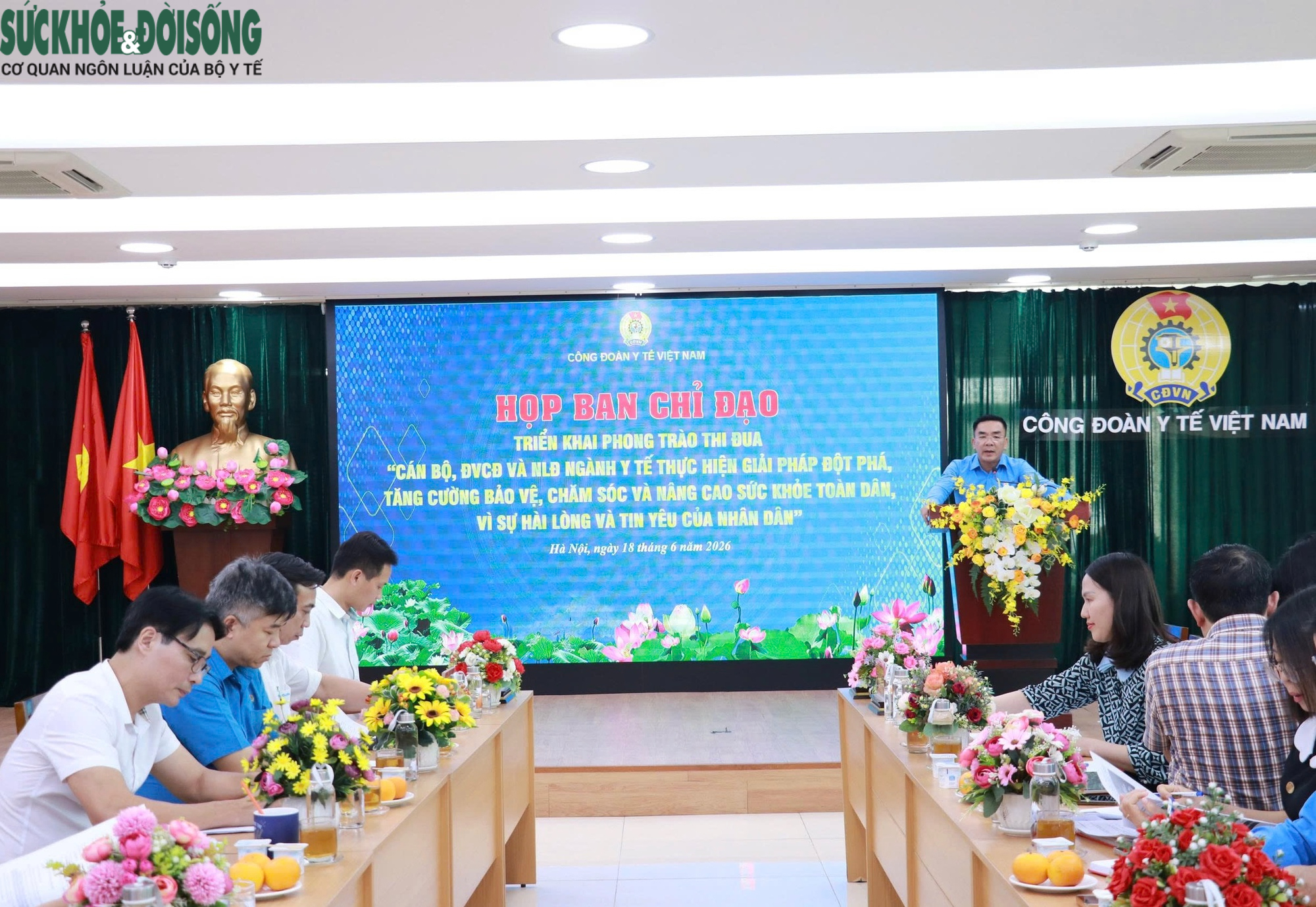 base64-1781777035464950635536 Sắp phát động phong trào thi đua thực hiện giải pháp đột phá chăm sóc sức khỏe toàn dân- Ảnh 1.