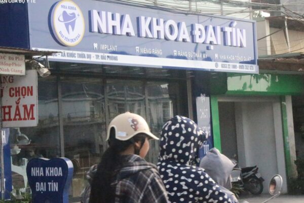 Hoạt động không phép, nhiều cơ sở nha khoa ở xã Khúc Thừa Dụ bị xử phạt