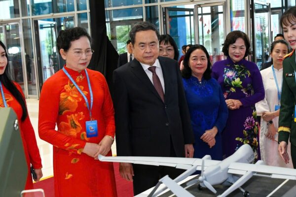 Chủ tịch Quốc hội Trần Thanh Mẫn dự Đại hội đại biểu Phụ nữ toàn quốc