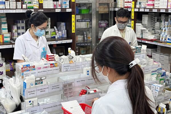 Bộ Y tế: Thuốc hỗ trợ miễn phí phải được quản lý minh bạch, đúng chỉ định điều trị