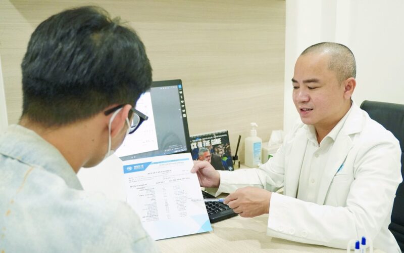 Nỗi lo bị kỳ thị khiến nhiều người đồng tính không dám nói thật với bác sĩ