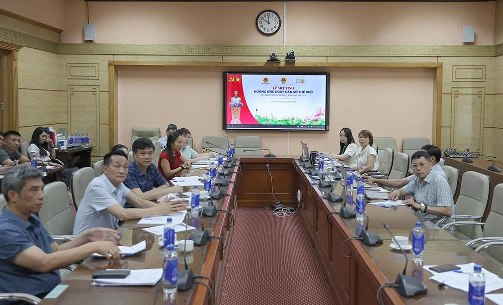 dso-1779971287404836567336 Tổ chức trang trọng lễ mít tinh Ngày Dân số thế giới để lan tỏa thông điệp dân số và phát triển- Ảnh 4.