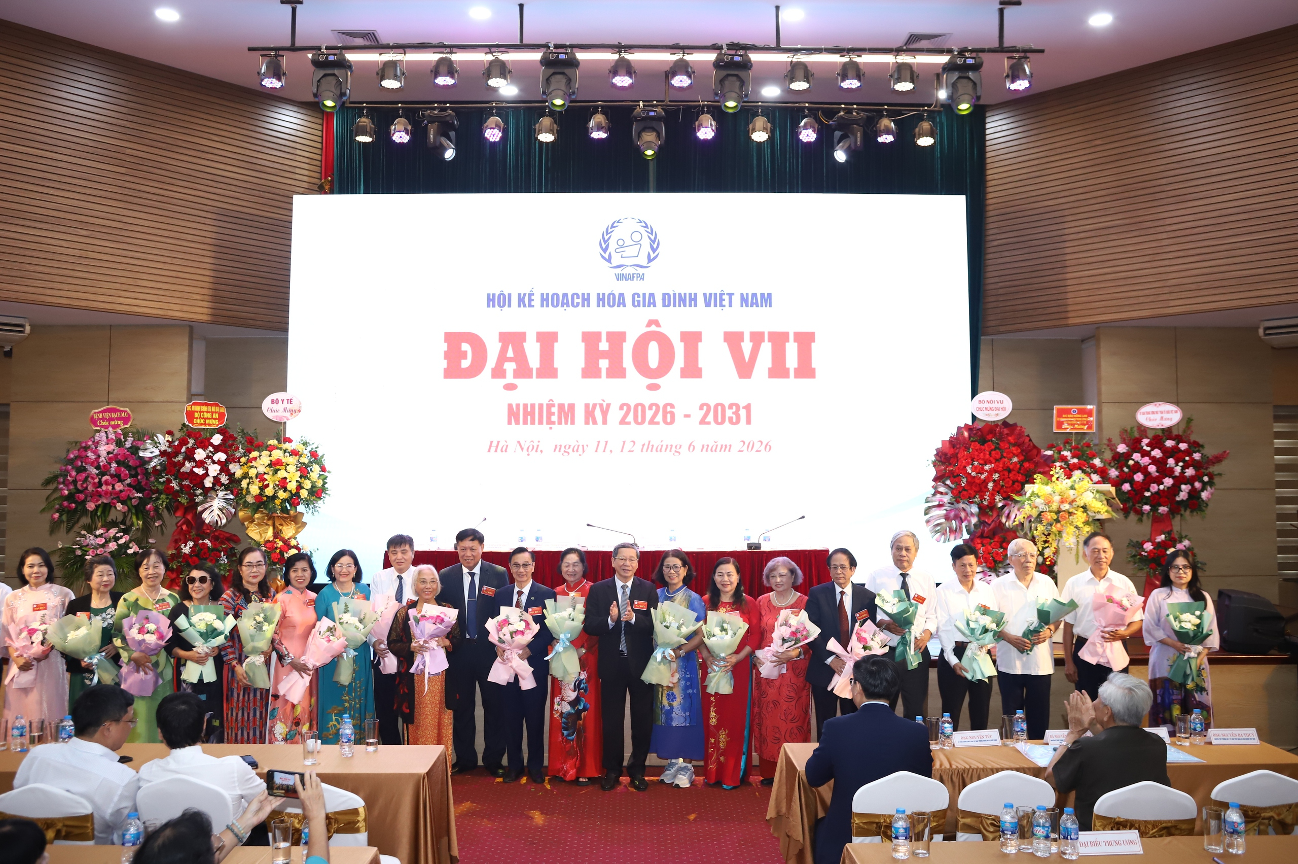 Thứ trưởng Bộ Y tế Đỗ Xuân Tuyên kiêm giữ chức Chủ tịch Hội Kế hoạch hóa gia đình Việt Nam- Ảnh 8.