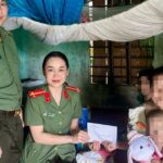 Tình trạng của cháu bé bị mẹ và cậu tâm thần gây hại