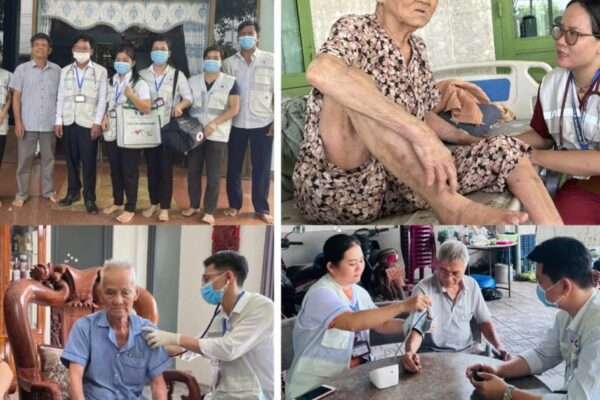 Người cao tuổi tại 3 xã ở TPHCM được chăm sóc và quản lý sức khỏe tại nhà