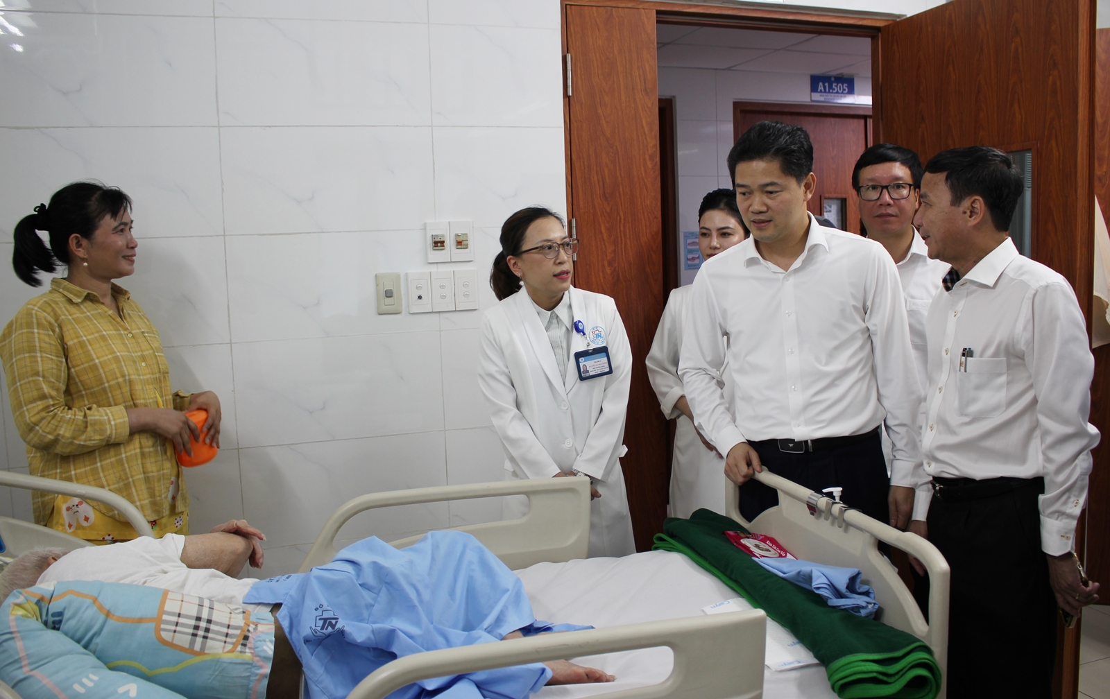 img4634-1781823873388898817816 Thứ trưởng Thường trực Vũ Mạnh Hà: Nâng cao năng lực hệ thống bảo vệ và chăm sóc sức khỏe cán bộ trong giai đoạn mới- Ảnh 1.