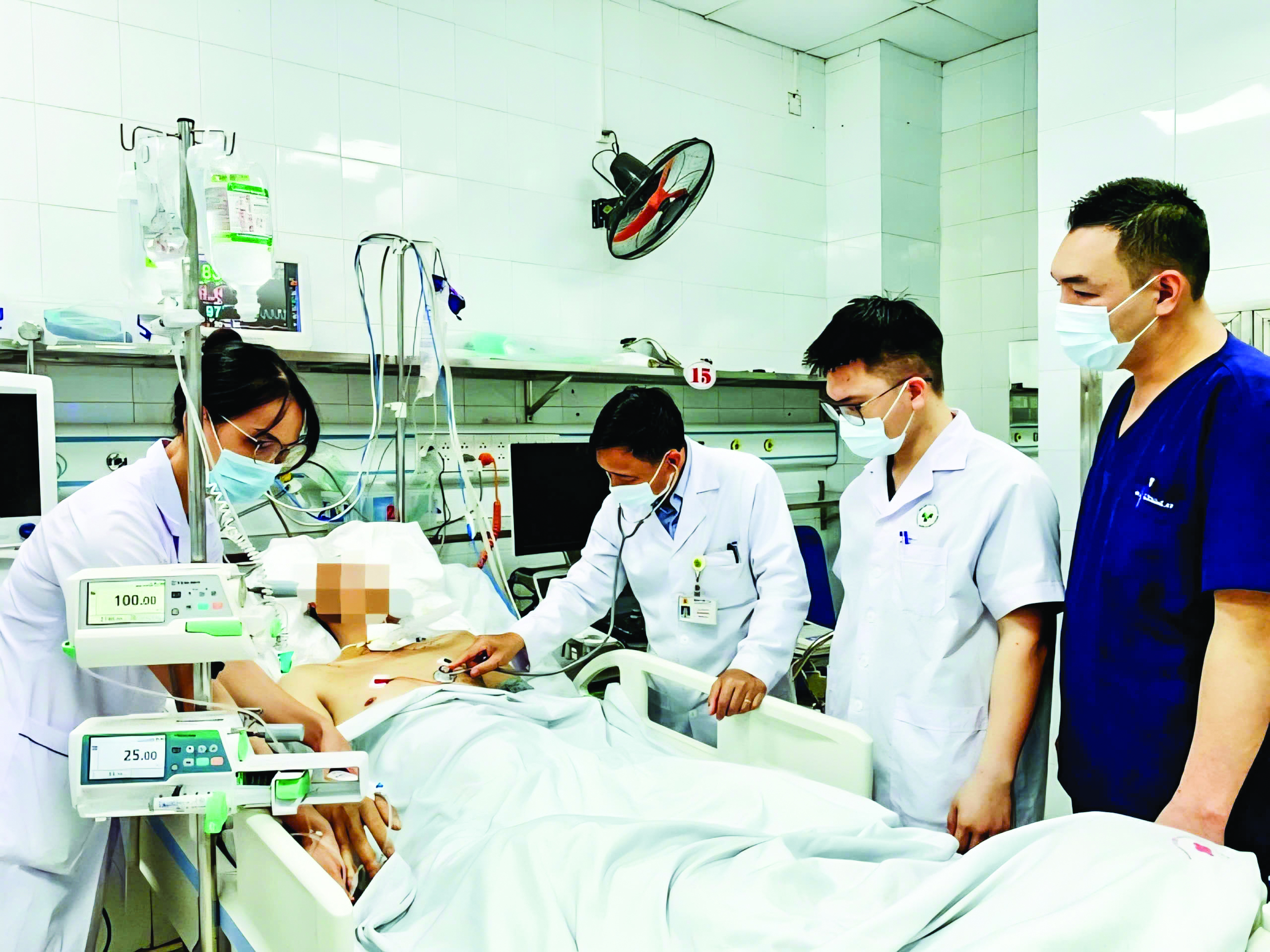 la-chan-anh-2-17818576330831727748586 Lá chắn bảo vệ sức khỏe cộng đồng mạng trước tin giả- Ảnh 2.