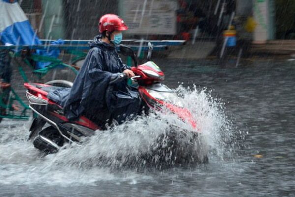 Khu vực nào có mưa dông mạnh nhất từ chiều tối nay?