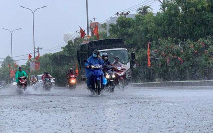 Miền Bắc bước vào đợt mưa dông, lũ trên các sông dâng cao - Ảnh 2.